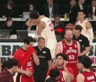 开云体育下载网址-国家队首秀！赛后李弘权激动落泪